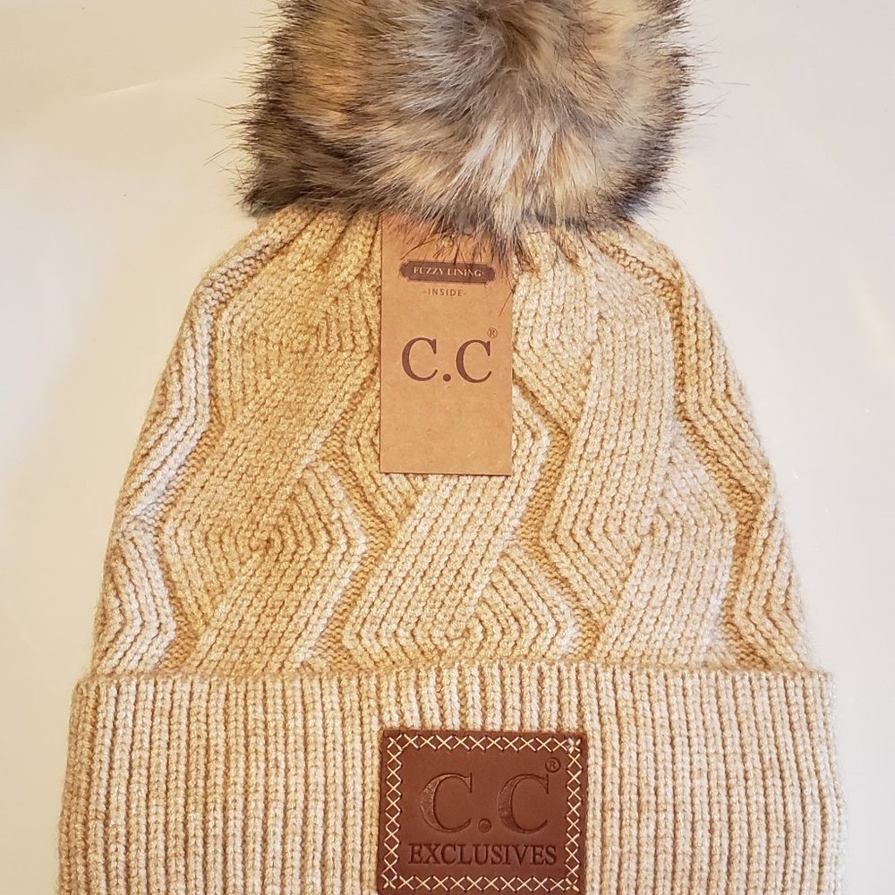 Ivory Geometric Patter Beanie with Pom